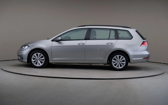 Volkswagen Golf cena 54899 przebieg: 104870, rok produkcji 2019 z Warszawa małe 137